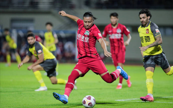 jinnianhui包含萨克拉门托国王围绕中超更衣室发声关键时刻浙江稠州调整名单以备NBA季后赛，网友：莎拉波娃连续十五场比赛得分超过出色防守的词条